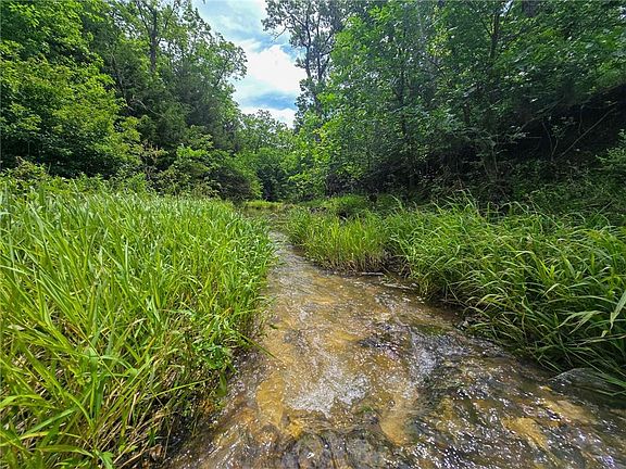 2nd image of 2087 S 1600th Rd