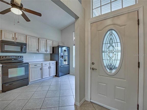4th image of 5441 Zinnia St