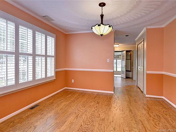 5th image of 101 Heron Ct