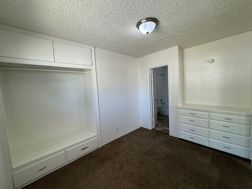 2nd image of 1018 Wilson Ave APT B