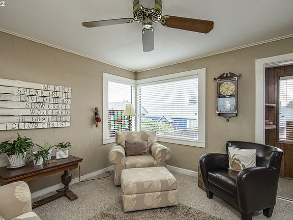 5th image of 3116 NW Port Dr