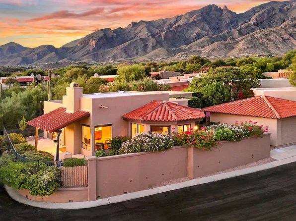 5819 N Bright Star Dr, Tucson, AZ 85718