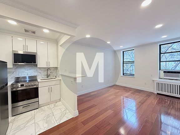 3rd image of 1142 1st Ave APT 1F