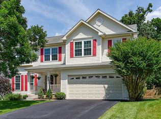 21036 Willowbrook Dr, Ashburn, VA 20147