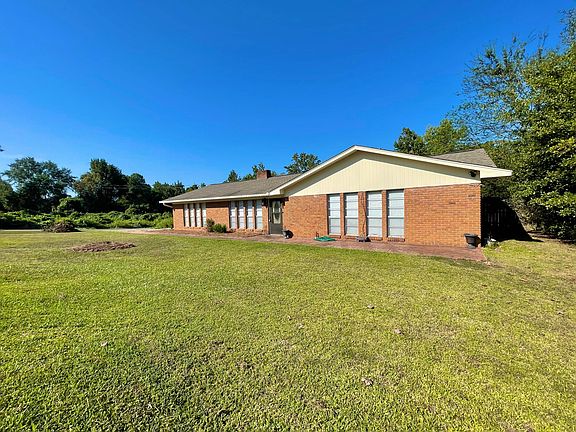 3rd image of 307 Maywood Dr