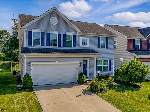 2nd image of 10359 Fox Hollow Cir