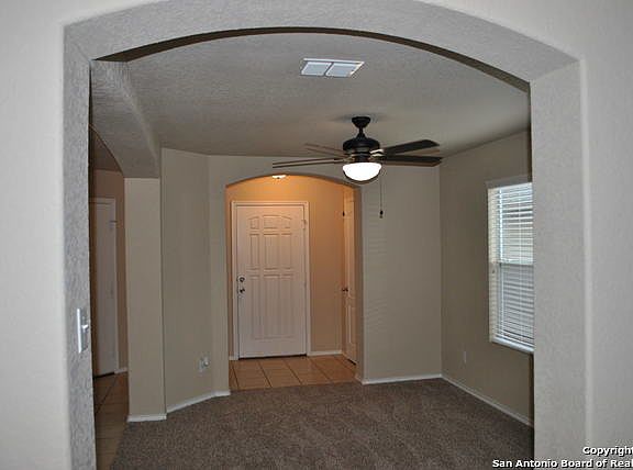 2nd image of 10343 Royal Est