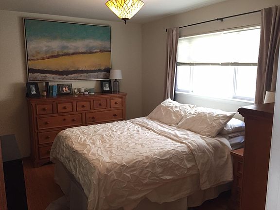 5th image of 2412 44th Ave #3