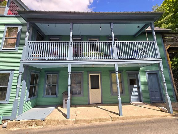 5th image of 110 Washington Street