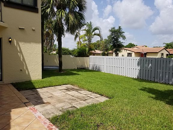 2nd image of 2800 Norfolk Pine Ct
