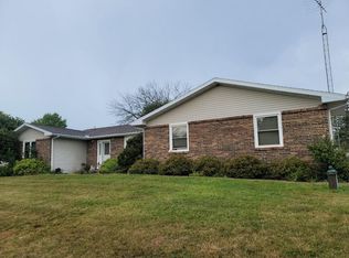 16151 Norma Ln, Sterling, IL 61081