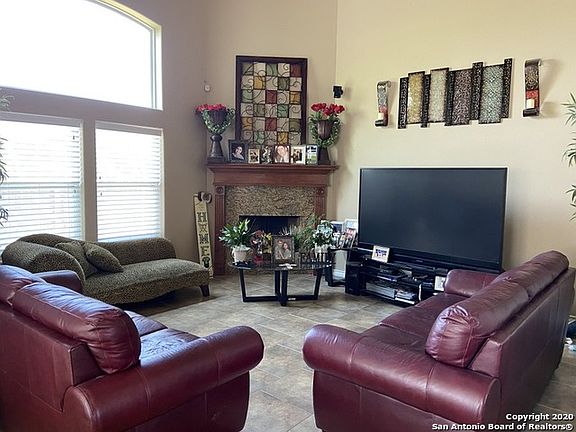 3rd image of 2629 Bruin Dr