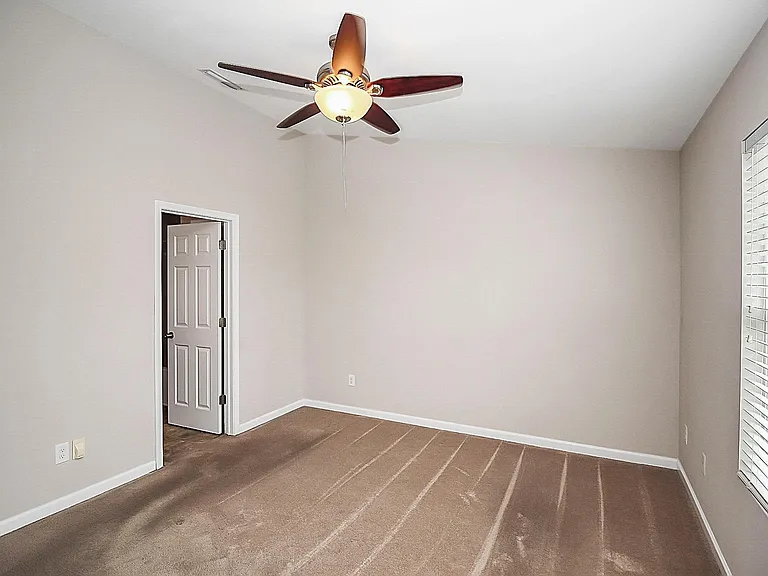 12433 McGrath Dr — Photo 19