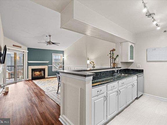 4th image of 3311 Wyndham Cir APT 4200