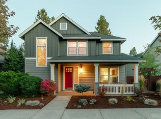 2453 NW Hosmer Lake Dr, Bend, OR 97703
