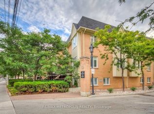 208 Niagara St #27, Toronto, ON M6J 3W5
