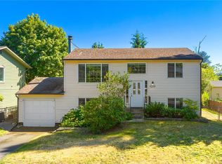 1010 205th Pl SE, Bothell, WA 98012