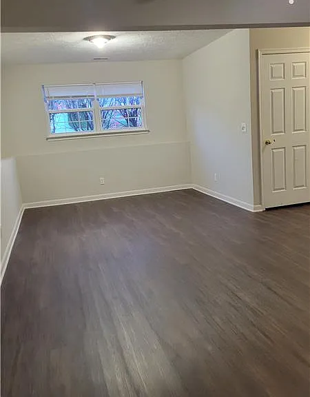 2824 Lauren Meadows Dr — Photo 28