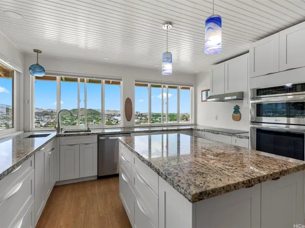 1312 Aupapaohe St, Kailua, HI 96734
