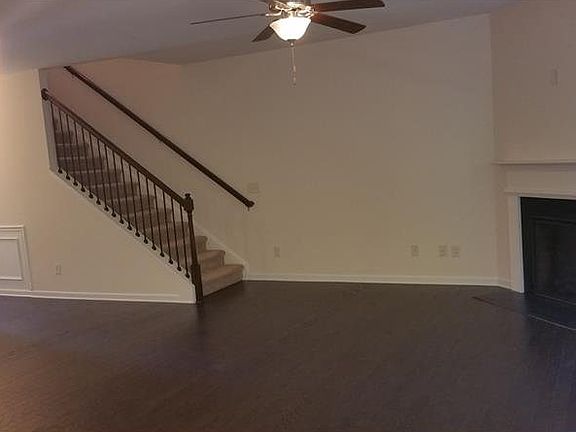 3rd image of 252 Britt Dr