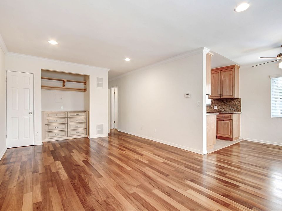 MONT402 402 Montana Ave Santa Monica, CA Zillow Apartments for