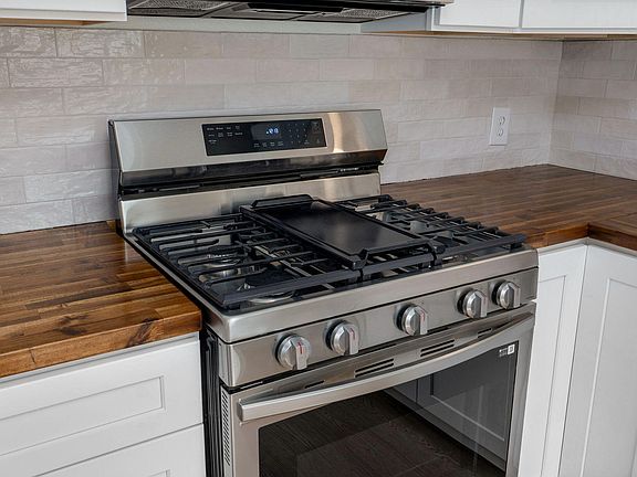 5th image of 1520 E Cherokee Street