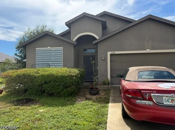 2618 SW 21st Place Cpe, Coral, FL 33914