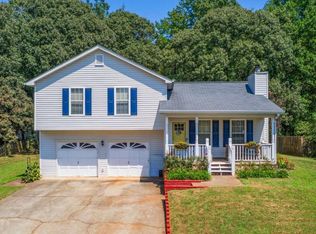 5306 High Point Rd, Flowery Branch, GA 30542