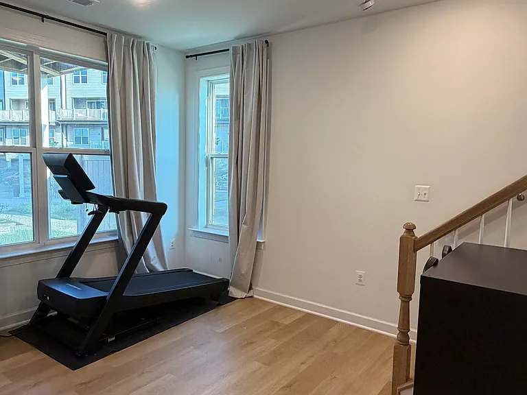 14210 Alki Dr — Photo 28