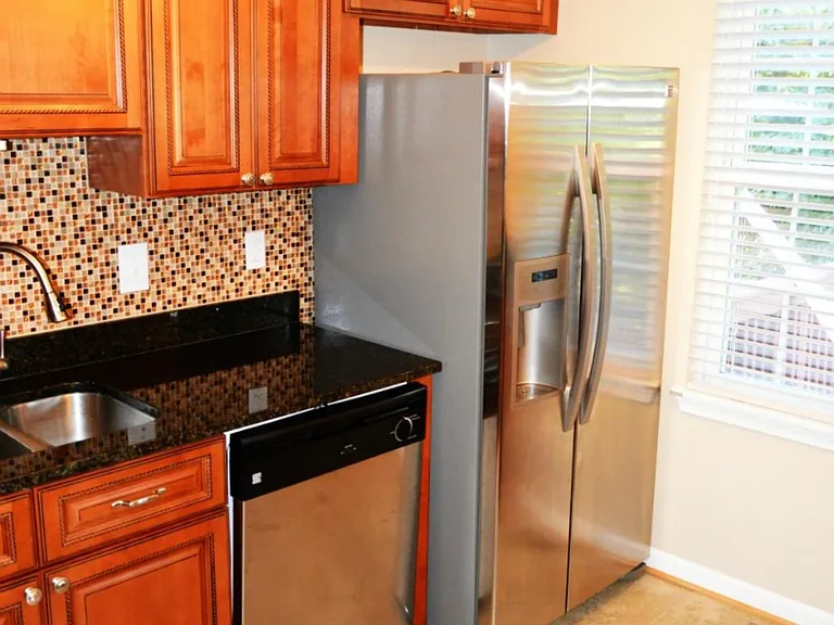 3609 Buckeye Ct — Photo 9