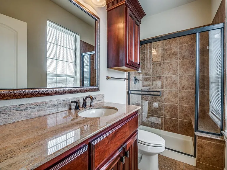 7927 Osborn Pkwy — Photo 3
