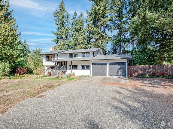 2nd image of 12819 149th Street E