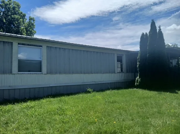 167 Lake Logan Rd, Canton, NC 28716