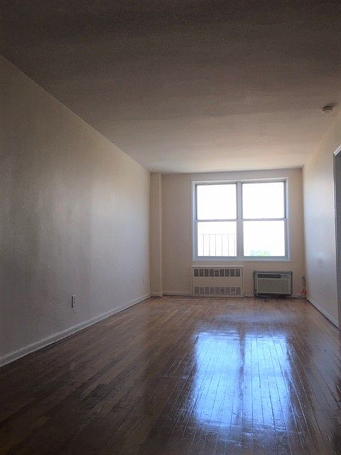 2nd image of 11712 Ocean Promenade APT 5M