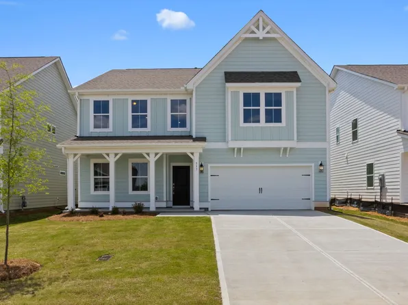 557 Hydrangea St, Seneca, SC 29678