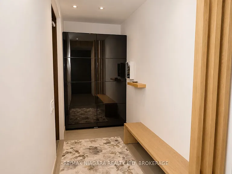 1 Timber Ln — Photo 9