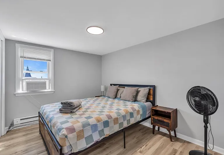 113 E Rio Grande Ave #3 — Photo 9