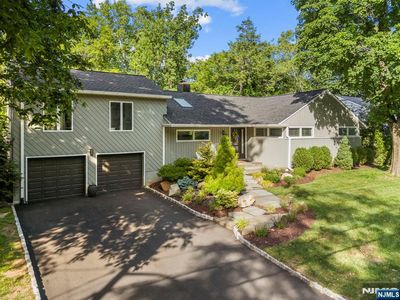 116 Saddlewood Dr, Hillsdale, NJ, 07642