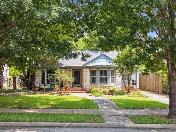 2207 Barberry Dr, Dallas, TX 75211