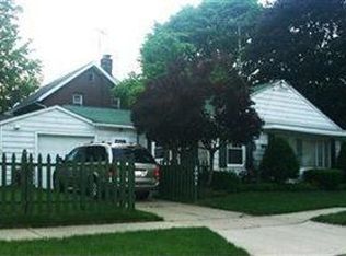 2031 Hillside Ter, Akron, OH 44305