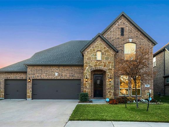 2nd image of 4403 Mimosa Dr