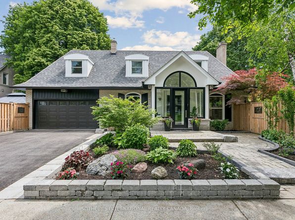 35 Shadwick Dr, Toronto, ON M9R 2V6