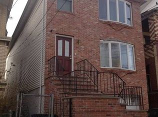61 Wade St, Jersey City, NJ 07305