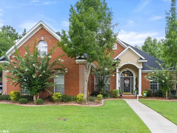 3070 Richmond Dr, Mobile, AL 36695