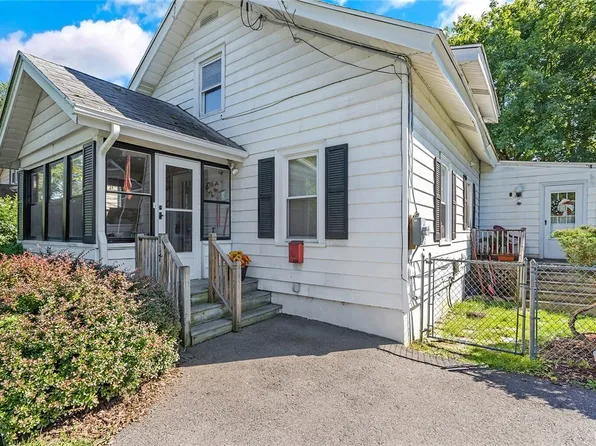 117 Meyers Rd, Liverpool, NY 13088