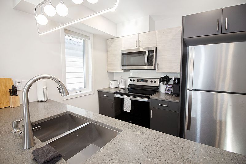 Winnipeg Apartment for rent - 4 Bedrooms — photo 44