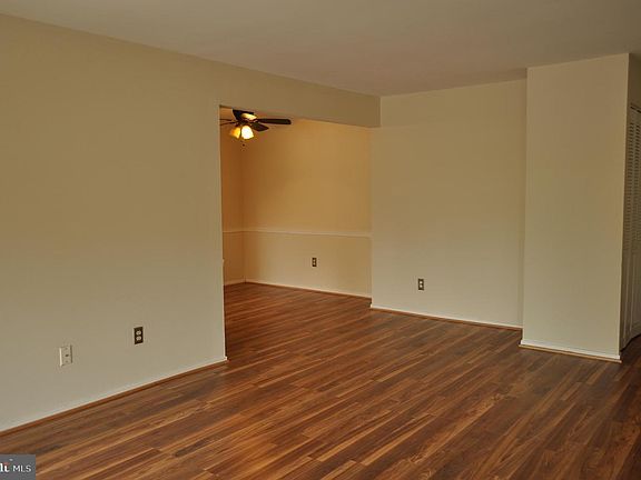 3rd image of 8723 Hayshed Ln Unit 31