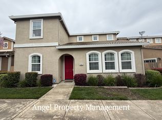 3622 Sardinia Island Way, Sacramento, CA 95834