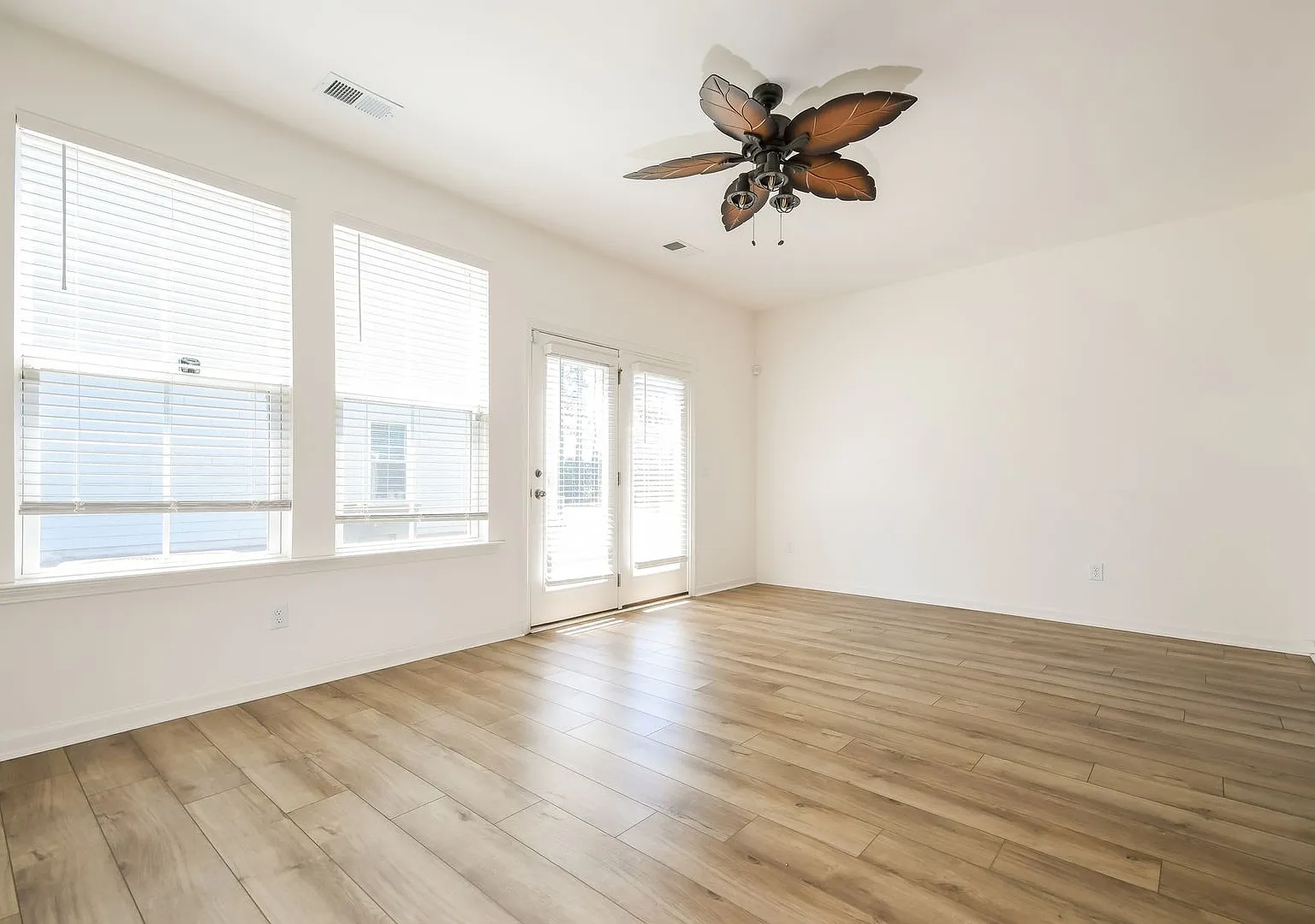 3 bed / 2.5 bath ~ Foxbank Plantation — Photo 4