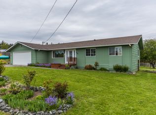 904 Monroe Landing Rd, Oak Harbor, WA 98277